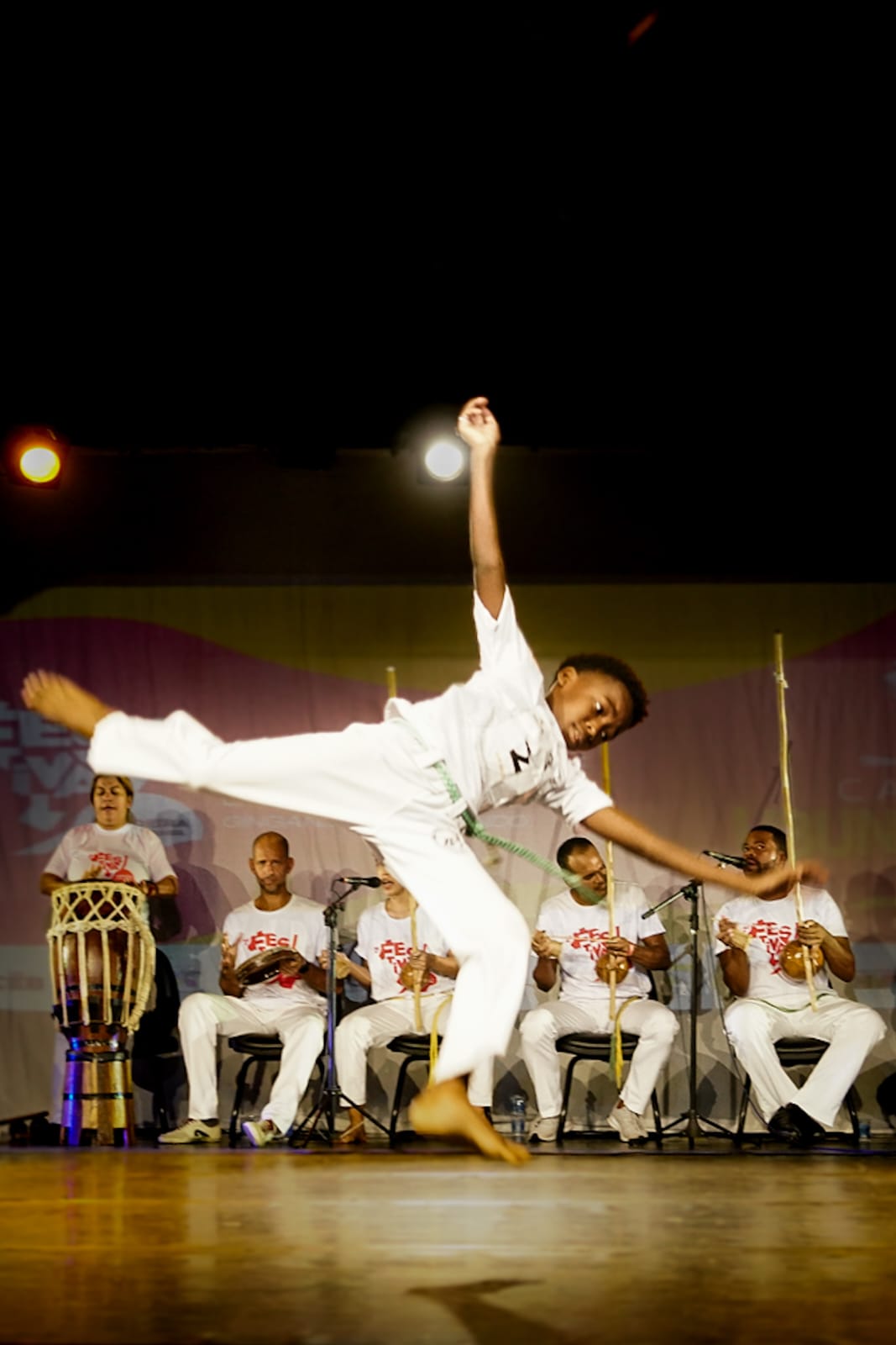 TORNEIO INFANTOJUVENIL DE CAPOEIRA INCENTIVA A COMPETIÇÃO SAUDÁVEL ENTRE A GAROTADA