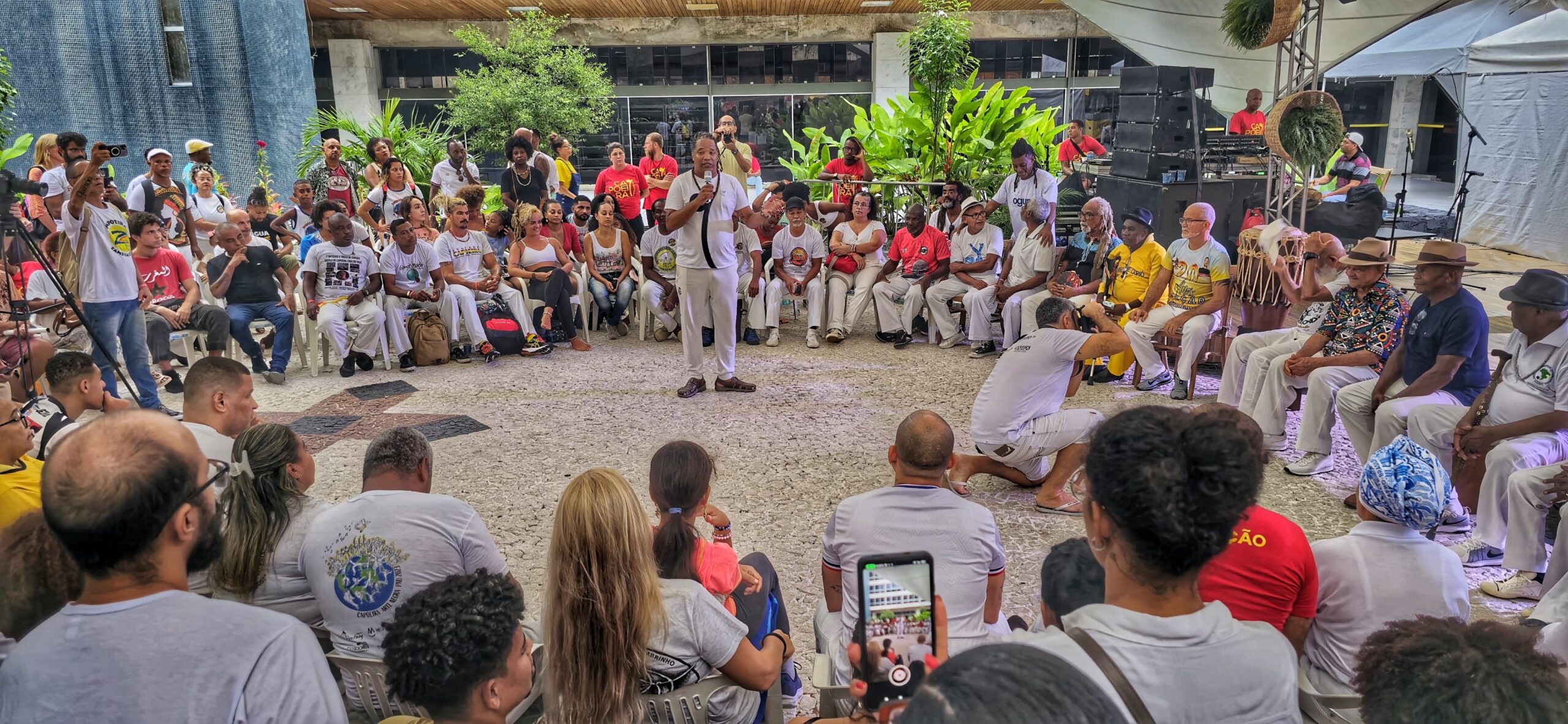 2⁰ FESTIVAL DE CAPOEIRA FINALIZA COM SUCESSO E APROVAÇÃO DO PÚBLICO